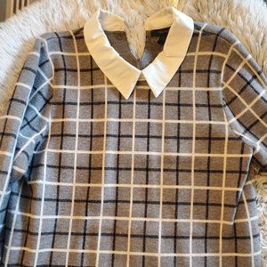 Tahari Pullover Sweater